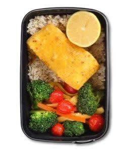 سالمون نروژی با برنج و سبزیجات